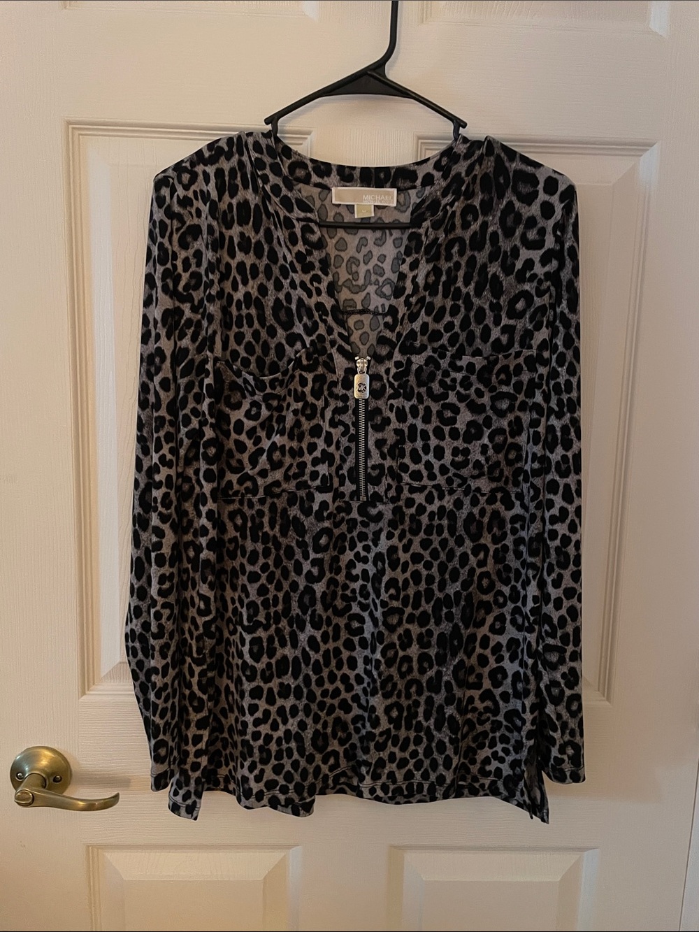 Michael Kors Black & Gray Leopard Print Long Sleeve Zip Top, M